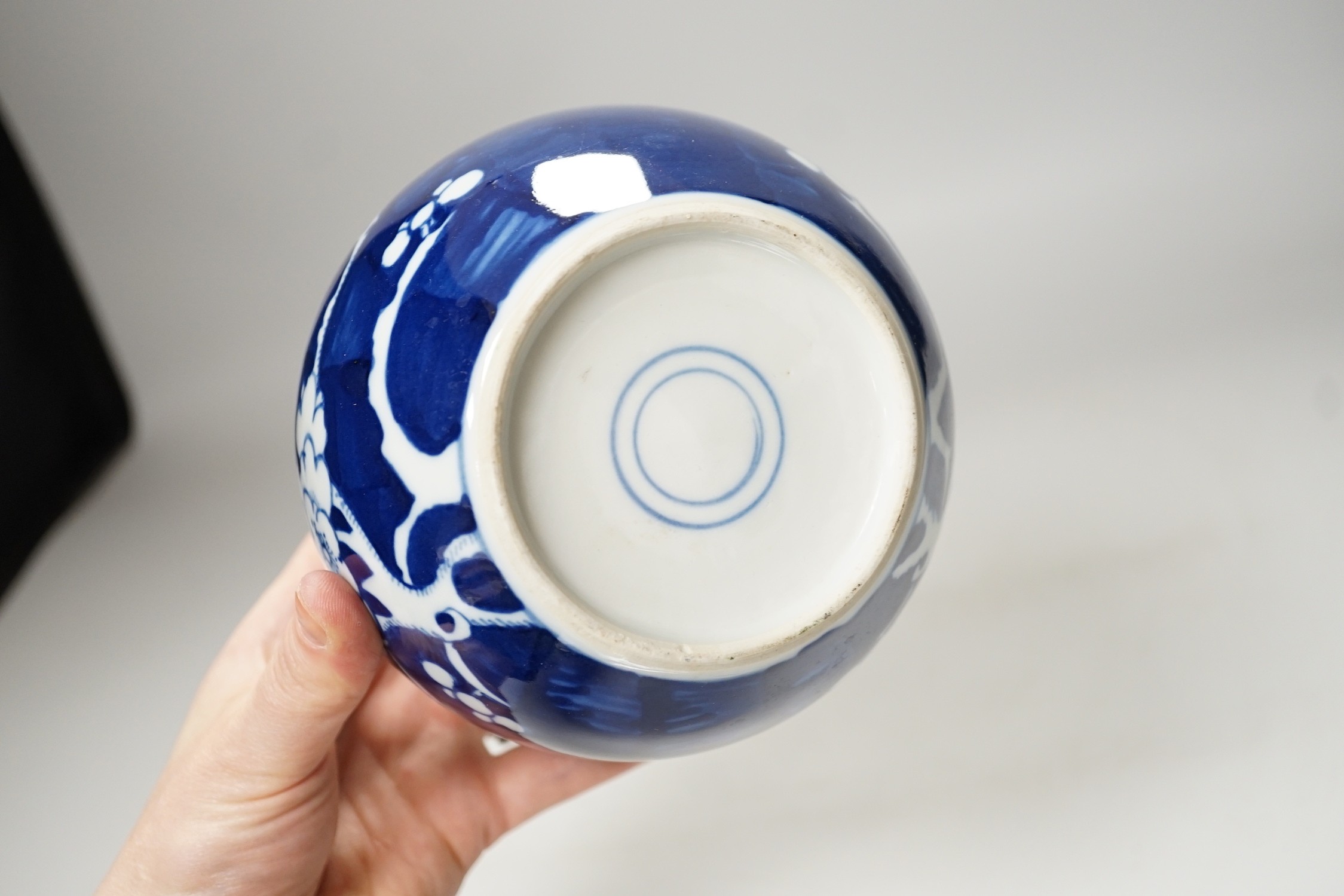 A quantity of various Chinese ceramics including blue and white jars, a ‘dragon’ bowl etc.